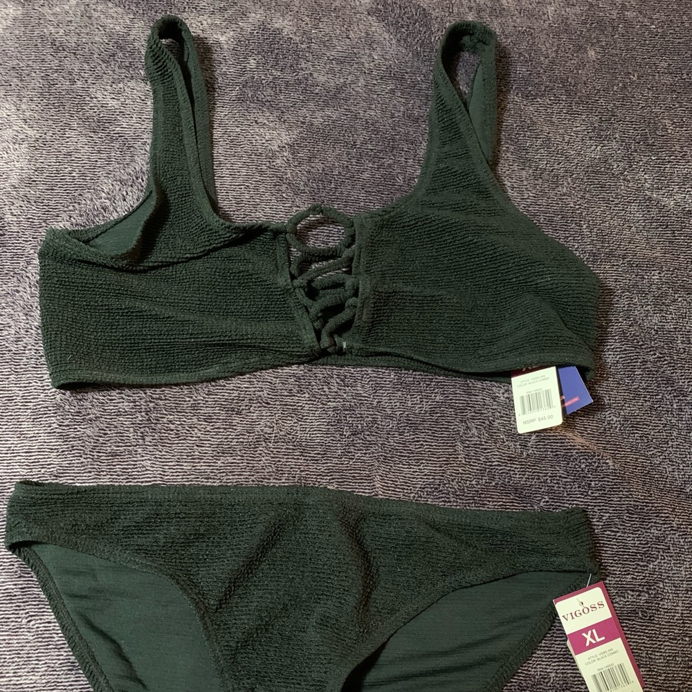 2-piece bathing suit